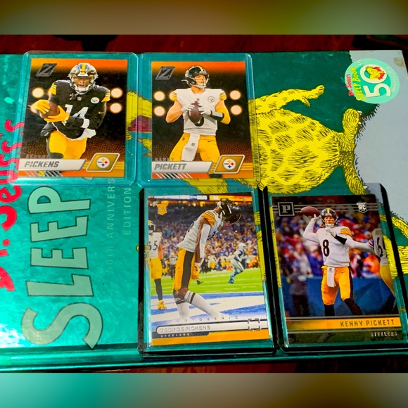 (4) WOW 🤩 KENNY PICKETT AND GEORGE PICKENS PITTSBURGH STEELERS NFL ROOKIE CARDS - Picture 1 of 6